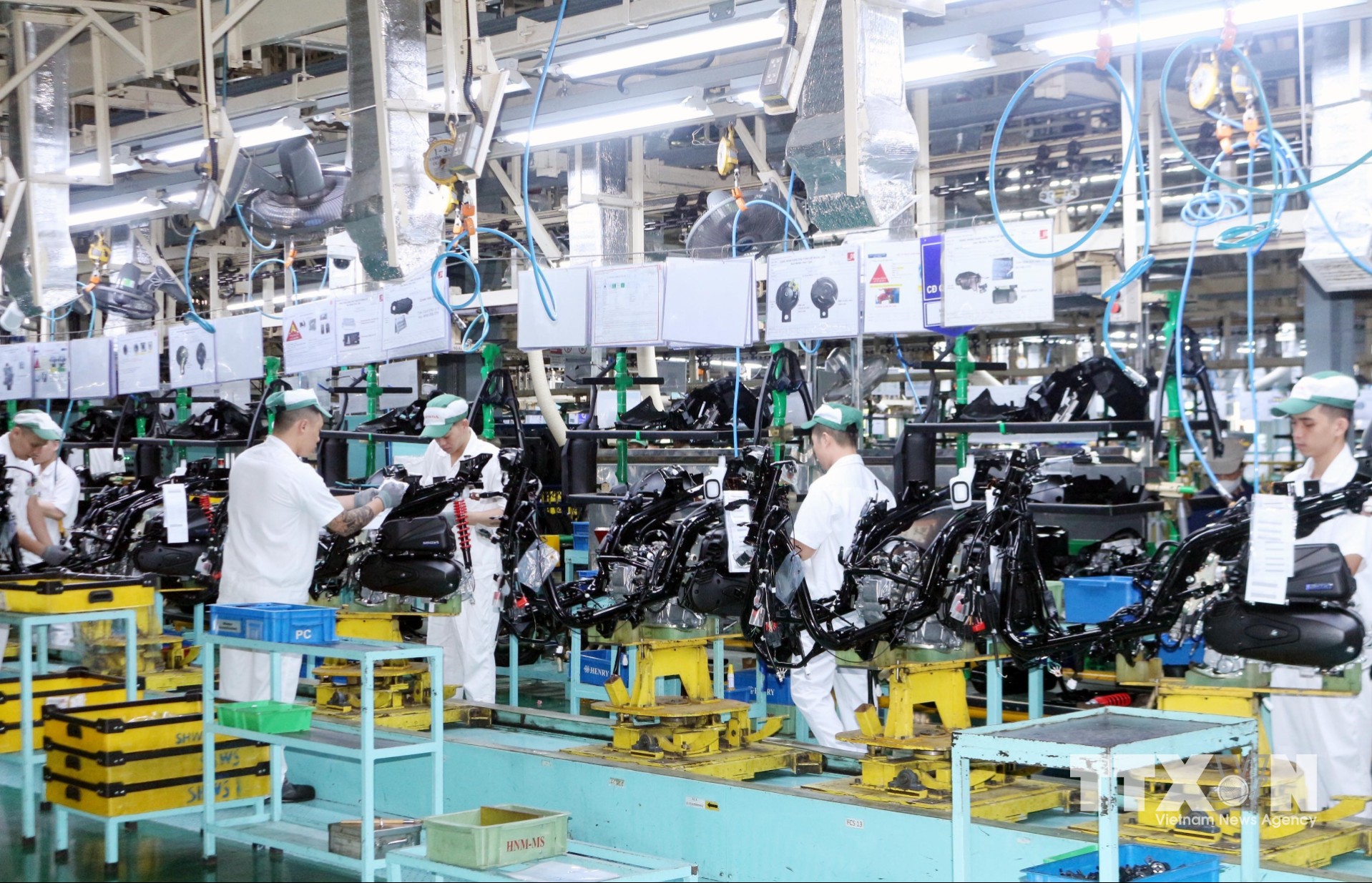 Dây chuyền sản xuất của Công ty Honda Việt Nam, Khu công nghiệp Đồng Văn II, Ninh Bình. (Ảnh: Nguyễn Chinh/TTXVN)